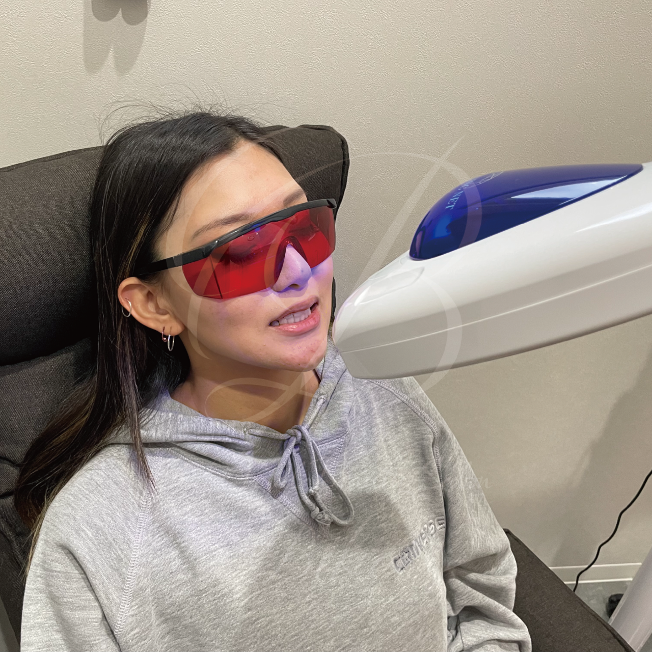 隙間時間でツヤ白！痛くないセルフホワイトニング